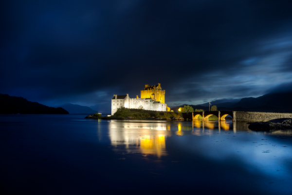 Eilean Donan Castle, Scottish Lochs, Vacation Packages Scotland